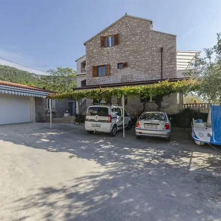 And Lea Lejlighed Bol